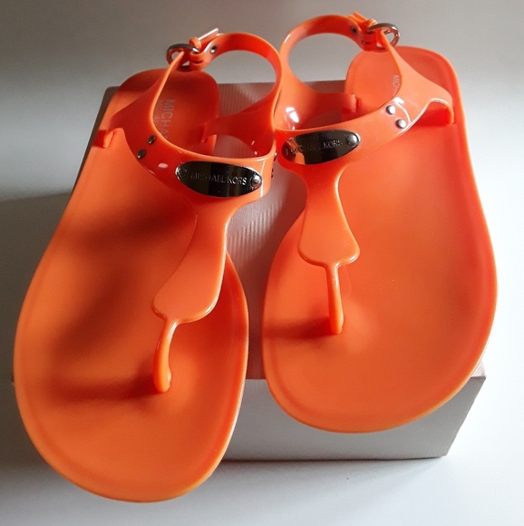 Michael Kors Shoes - Michael Kors jelly sandal Size 7